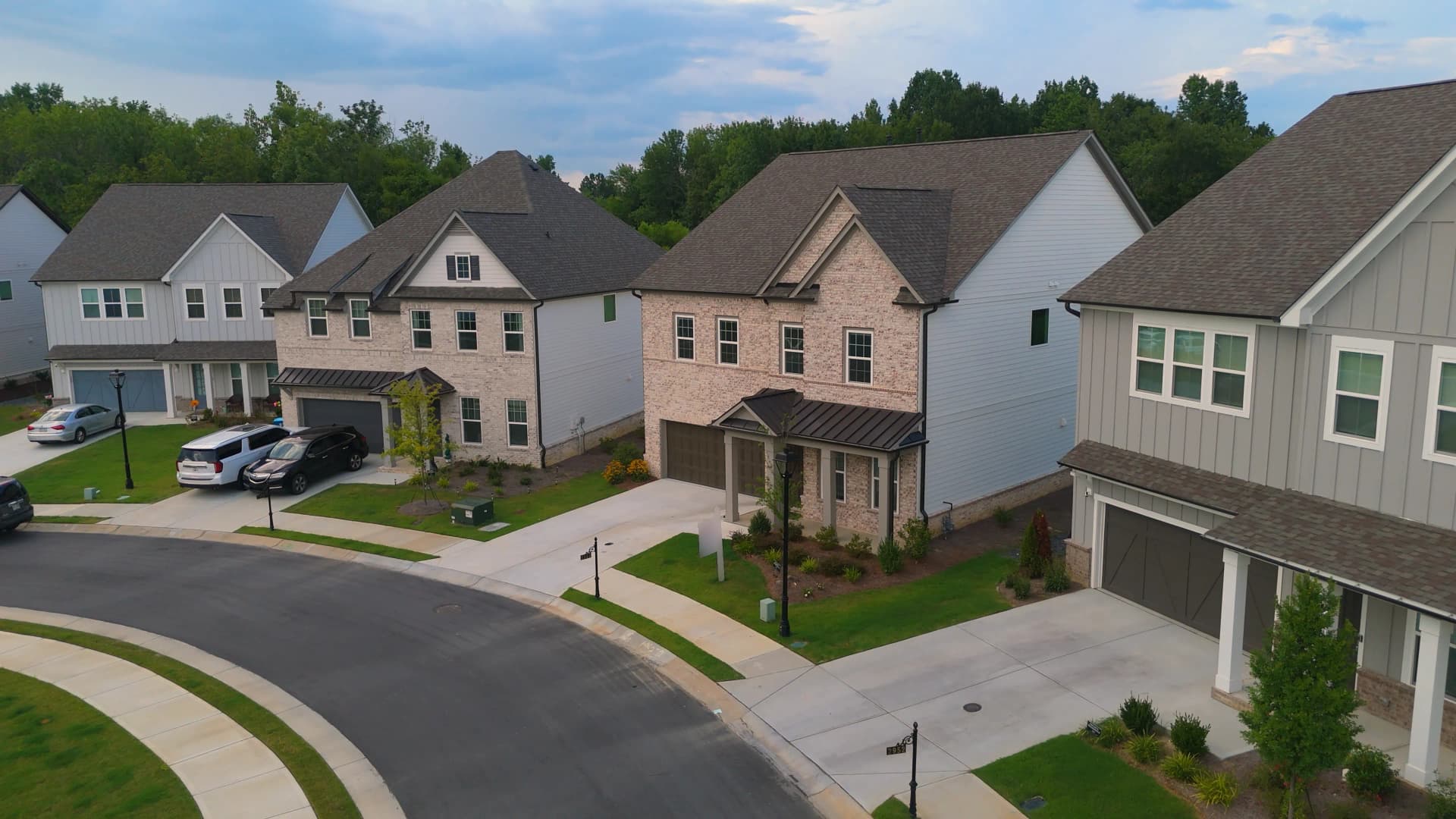 Aerial view of new-construction homes in a metro Atlanta neighborhood
